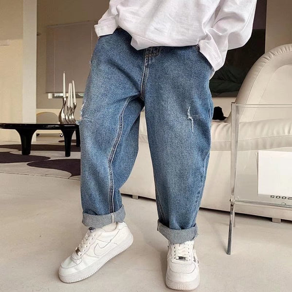 Simple Classic Blue Jeans
