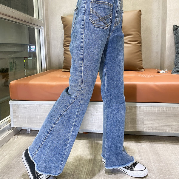 Slim Flared Jeans